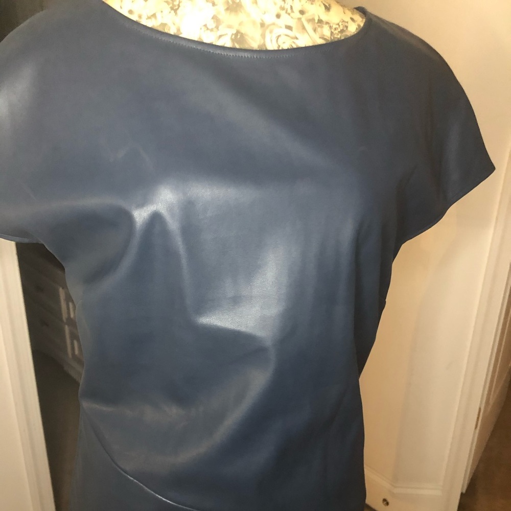 Dress - Picture 2 of 6